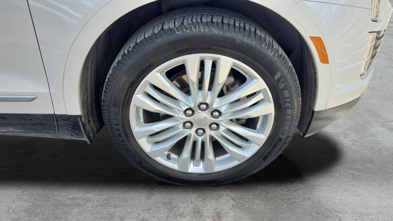 2019 Cadillac XT5 Premium Luxury FWD