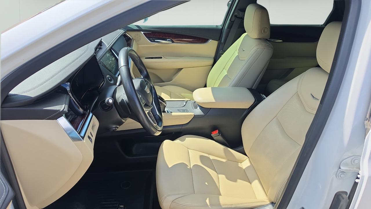 2019 Cadillac XT5 Premium Luxury FWD