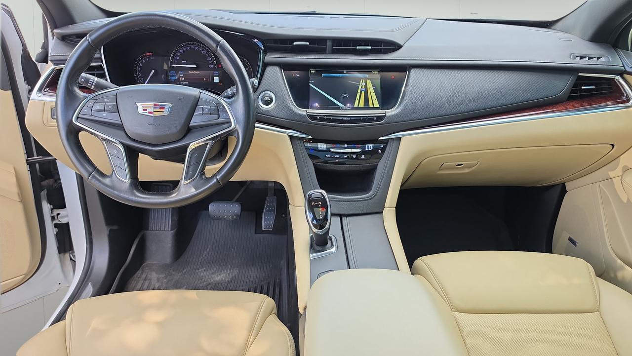 2019 Cadillac XT5 Premium Luxury FWD