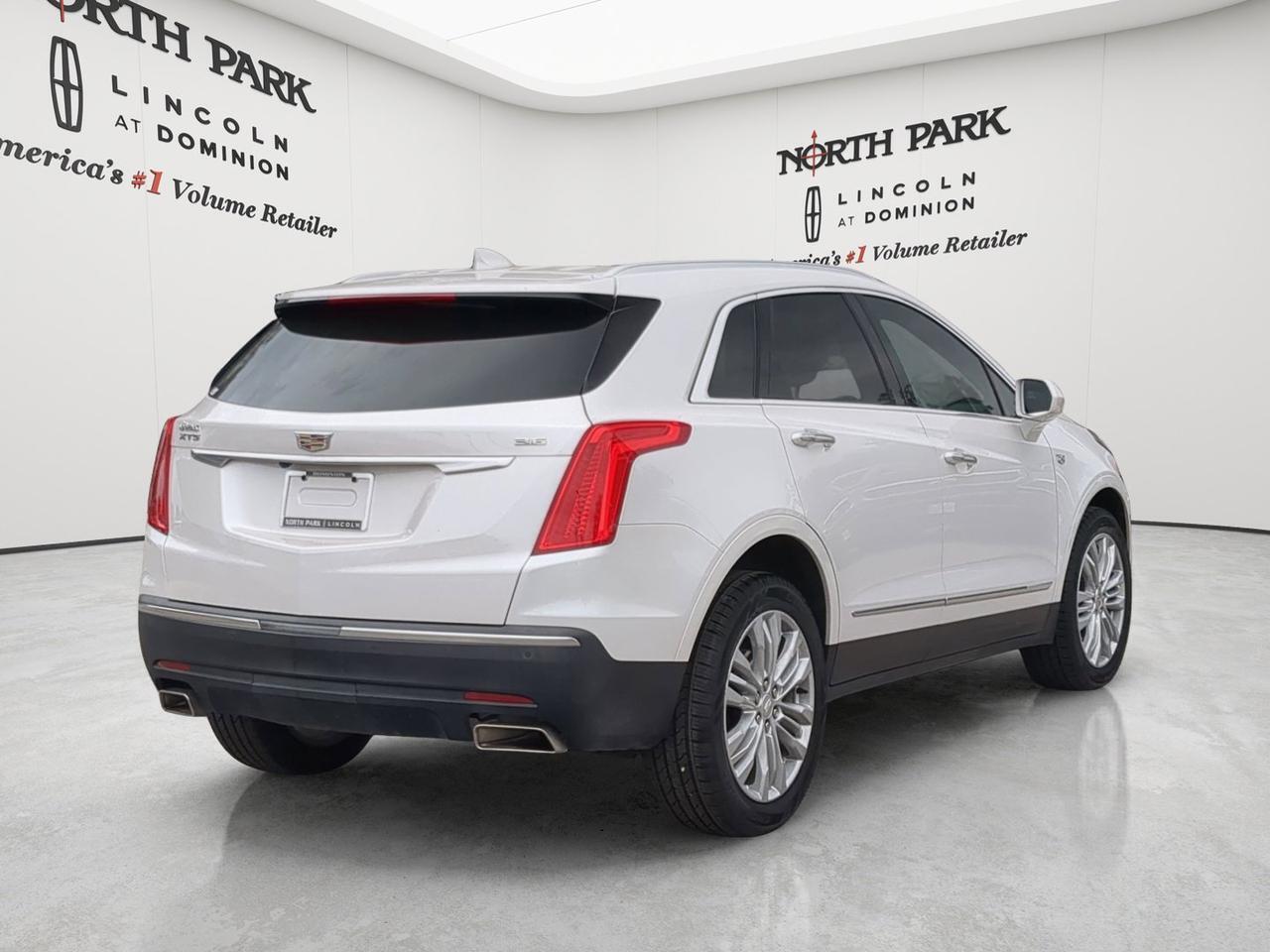 2019 Cadillac XT5 Premium Luxury FWD
