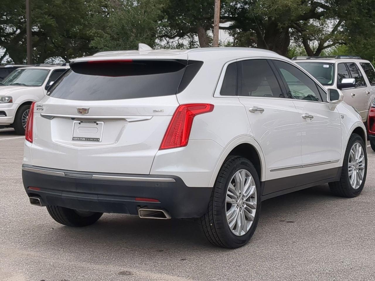 2019 Cadillac XT5 Premium Luxury FWD