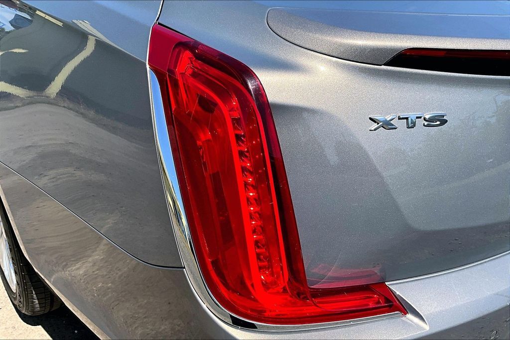 2019 Cadillac XTS Luxury OR
