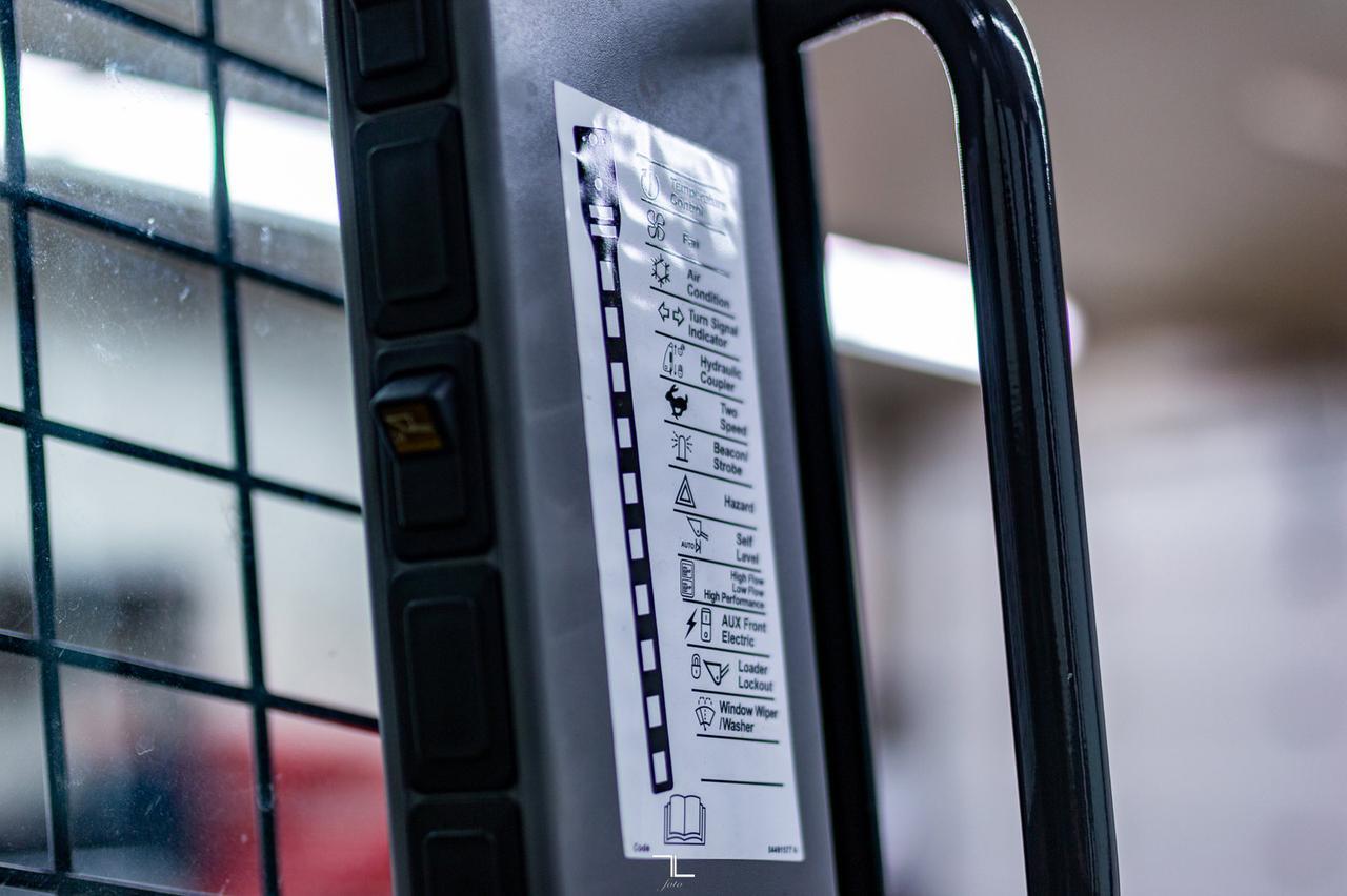 2019 Case SR200 Skid Steer Loader Red Deer AB