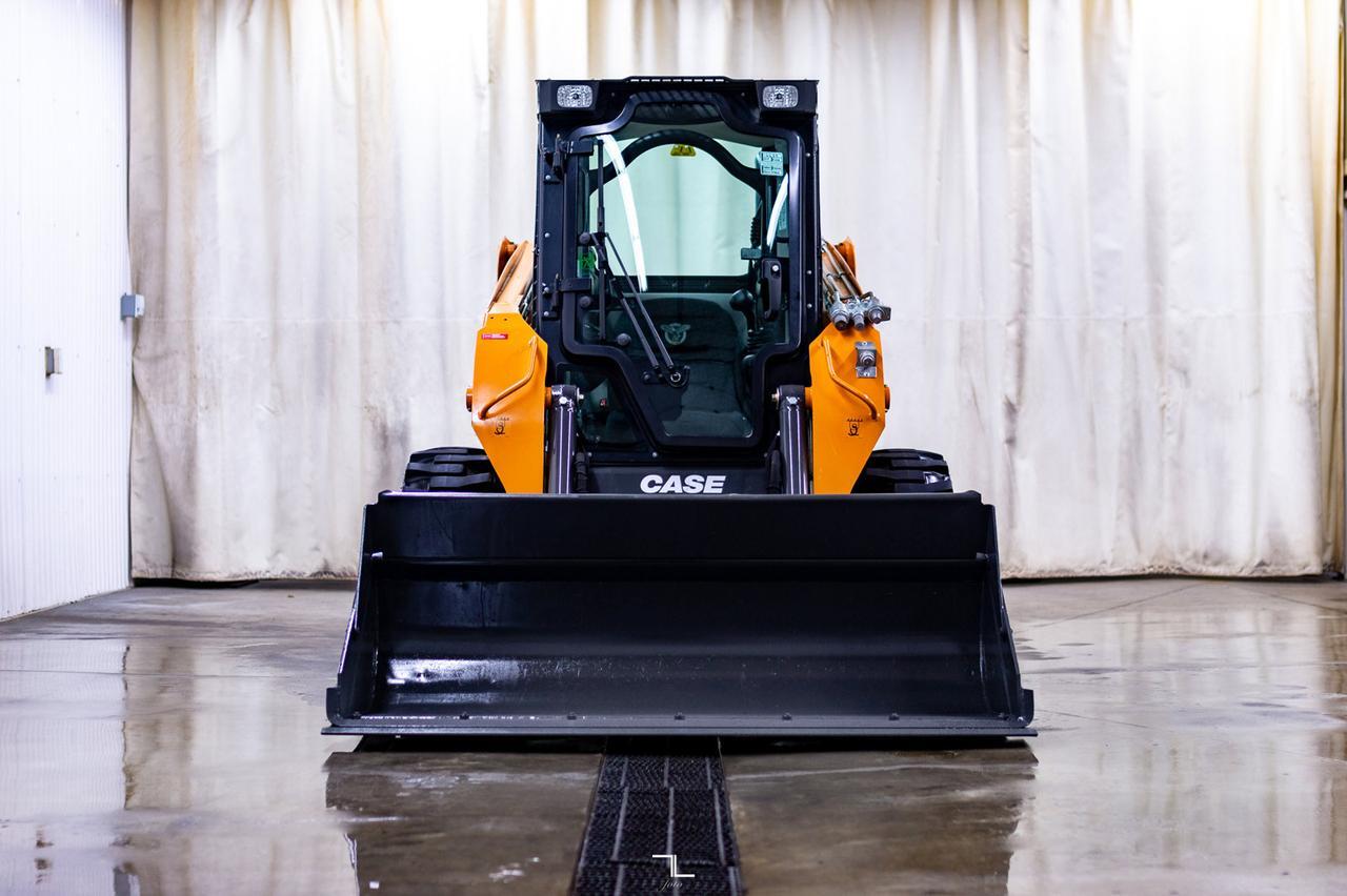 2019 Case SR200 Skid Steer Loader Red Deer AB
