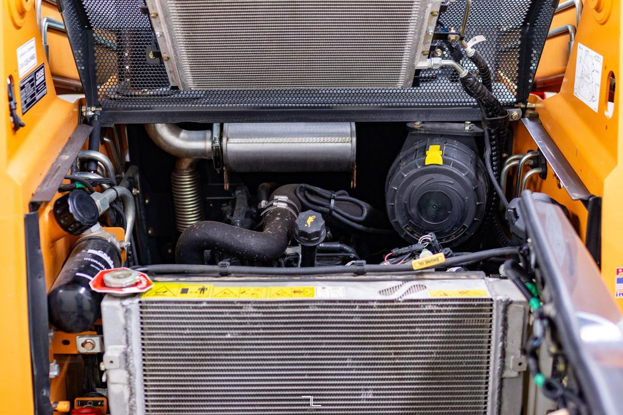 2019 Case SR200 Skid Steer Loader Red Deer AB