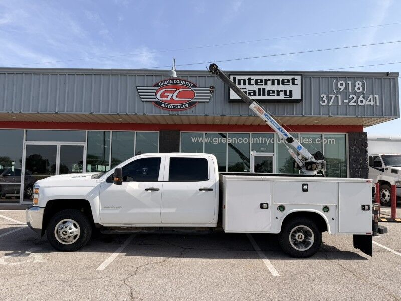 2019 Chevrolet 3500HD 4x4 Diesel Utility w/ 3203 Auto Crane Work Truck Collinsville OK
