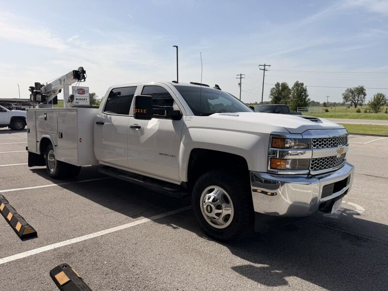 2019 Chevrolet 3500HD 4x4 Diesel Utility w/ 3203 Auto Crane Work Truck Collinsville OK