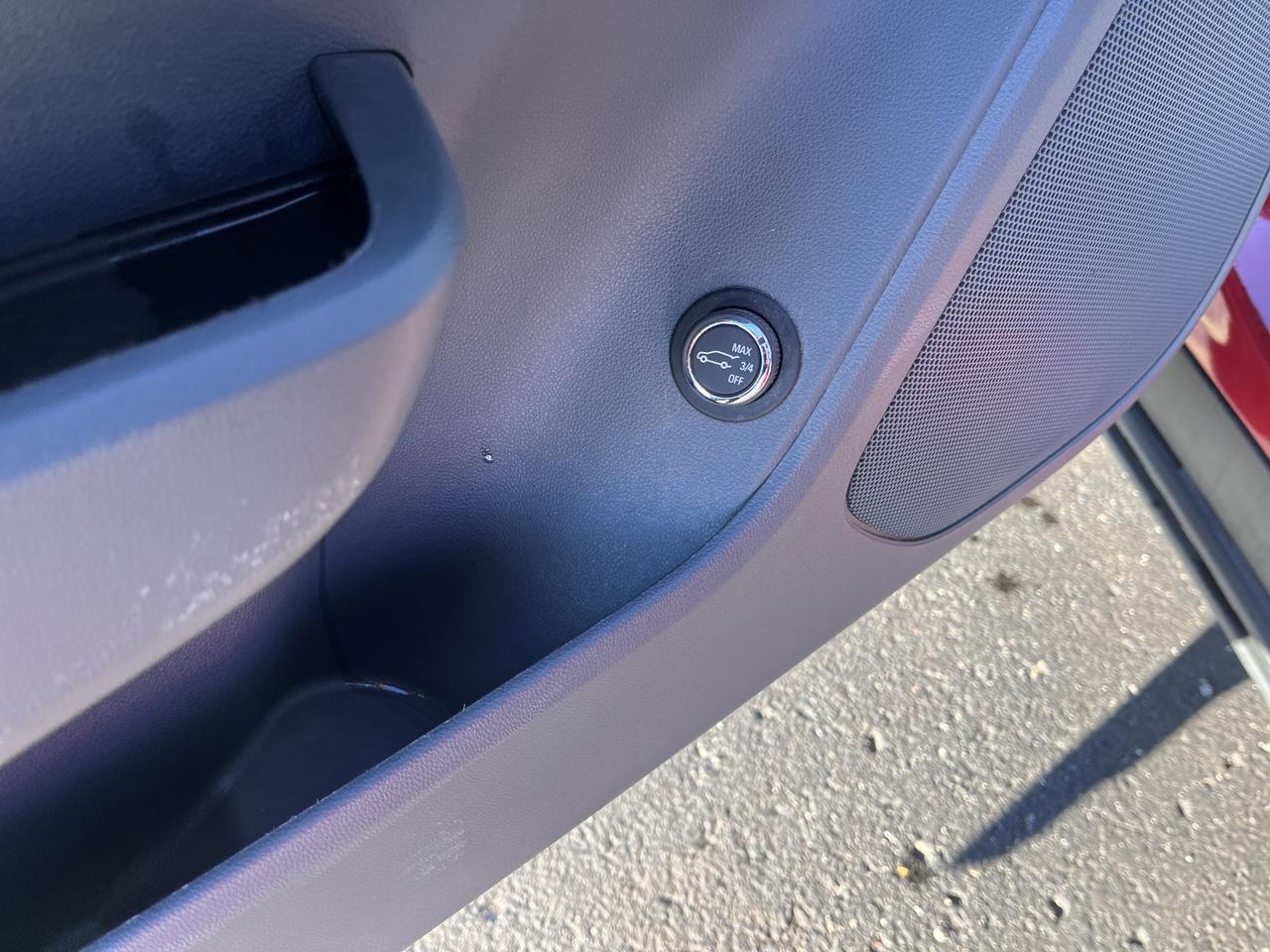 2019 Chevrolet Blazer 3LT FWD w/HtdLthr Saukville WI