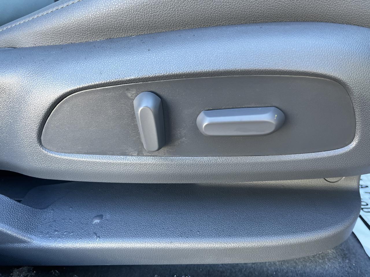 2019 Chevrolet Blazer 3LT FWD w/HtdLthr Saukville WI