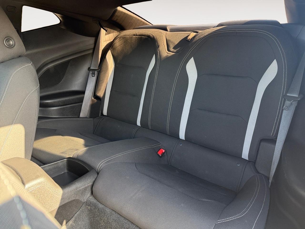 2019 Chevrolet Camaro 1LS TURBO, BACKUP CAMERA, BLUETOOTH, POWER MIRRORS, REMOTE START, WIFI APPLE CARPLAY/ANDOID AUTO, COME AND MAKE THIS CHEVROLET CAMARO YOURS TODAY! Norfolk VA