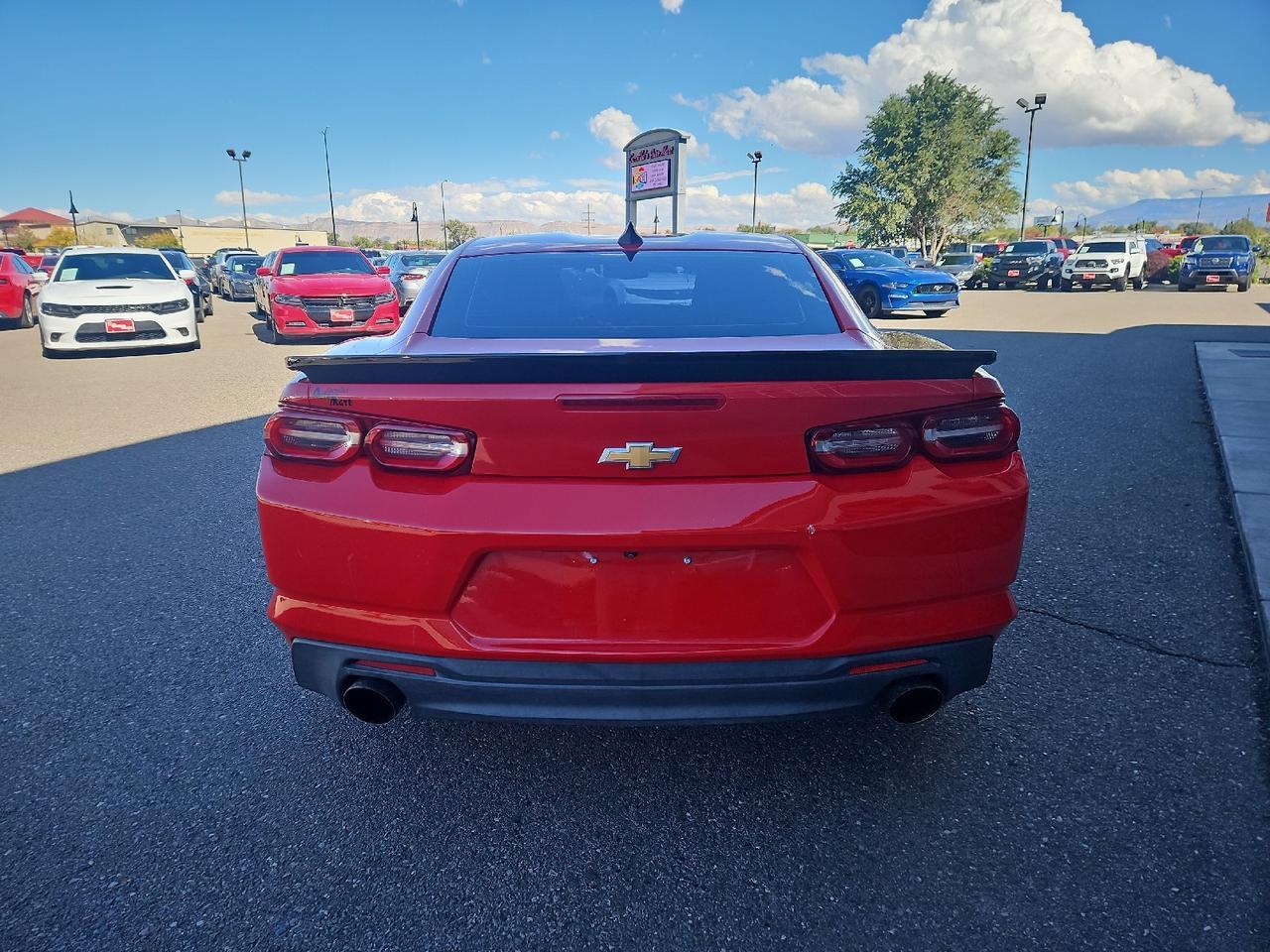 2019 Chevrolet Camaro 1LS 1LT photo 4