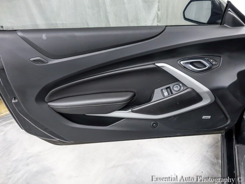 2019 Chevrolet Camaro 2LT Willowbrook IL