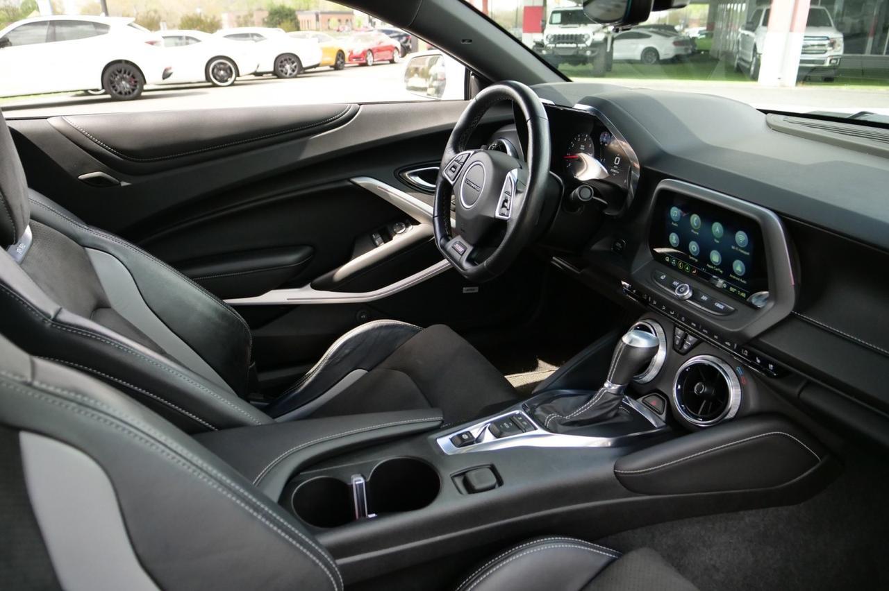 2019 Chevrolet Camaro 2SS / Procharger Supercharer / Recaro Seats / 6.2L V8! Lincolnton NC