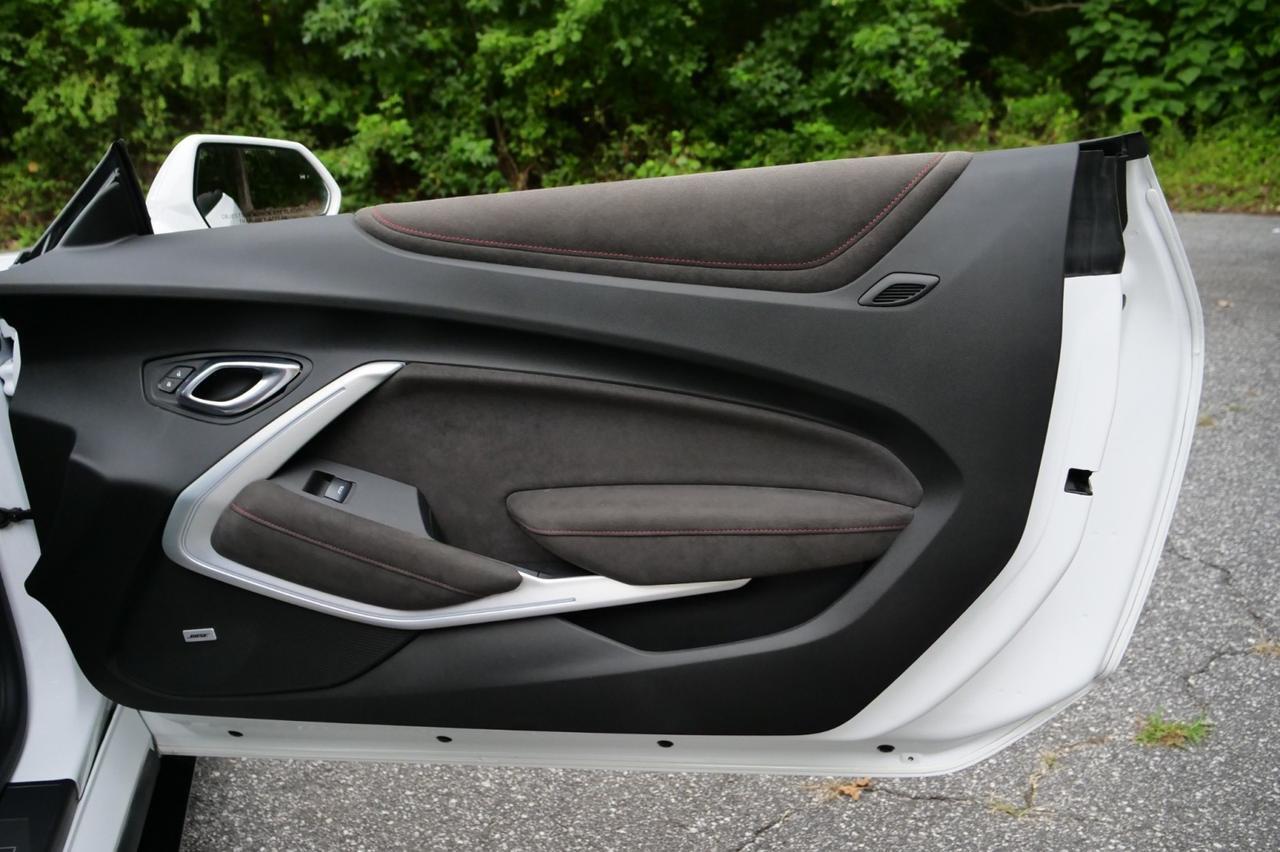 2019 Chevrolet Camaro ZL1 / Magnuson Supercharger / 6.2L V8! Lincolnton NC