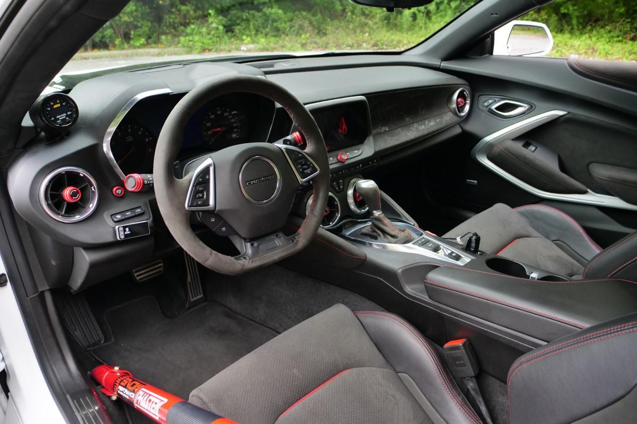 2019 Chevrolet Camaro ZL1 / Magnuson Supercharger / 6.2L V8! Lincolnton NC