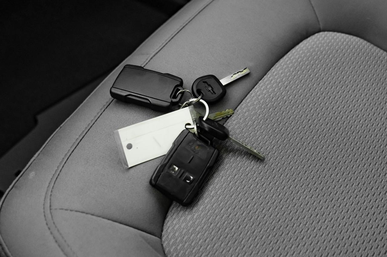 2019 Chevrolet Colorado WORK TRUCK CREW CAB 4WD V6 AUTOMATIC REAR CAMERA BLUETOOTH CRUISE CONTROL TOW HITCH Carrollton TX