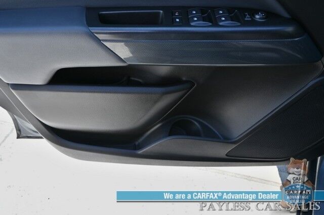 2019 Chevrolet Colorado Z71 / 4X4 / Crew Cab / Power Heated Seats & Steering Wheel / Apple CarPlay & Android Auto / USB Input / Back Up Camera / Rear Parking Sensors / Cruise Control / Tonneau Cover / Tow Pkg / 1-Owner Anchorage AK