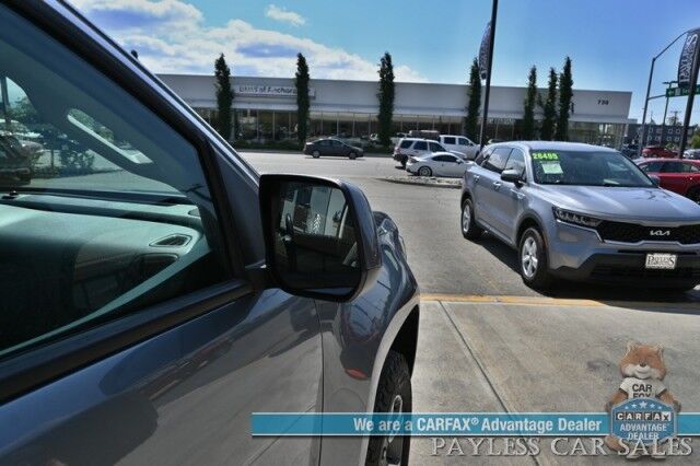 2019 Chevrolet Colorado Z71 / 4X4 / Crew Cab / Power Heated Seats & Steering Wheel / Apple CarPlay & Android Auto / USB Input / Back Up Camera / Rear Parking Sensors / Cruise Control / Tonneau Cover / Tow Pkg / 1-Owner Anchorage AK