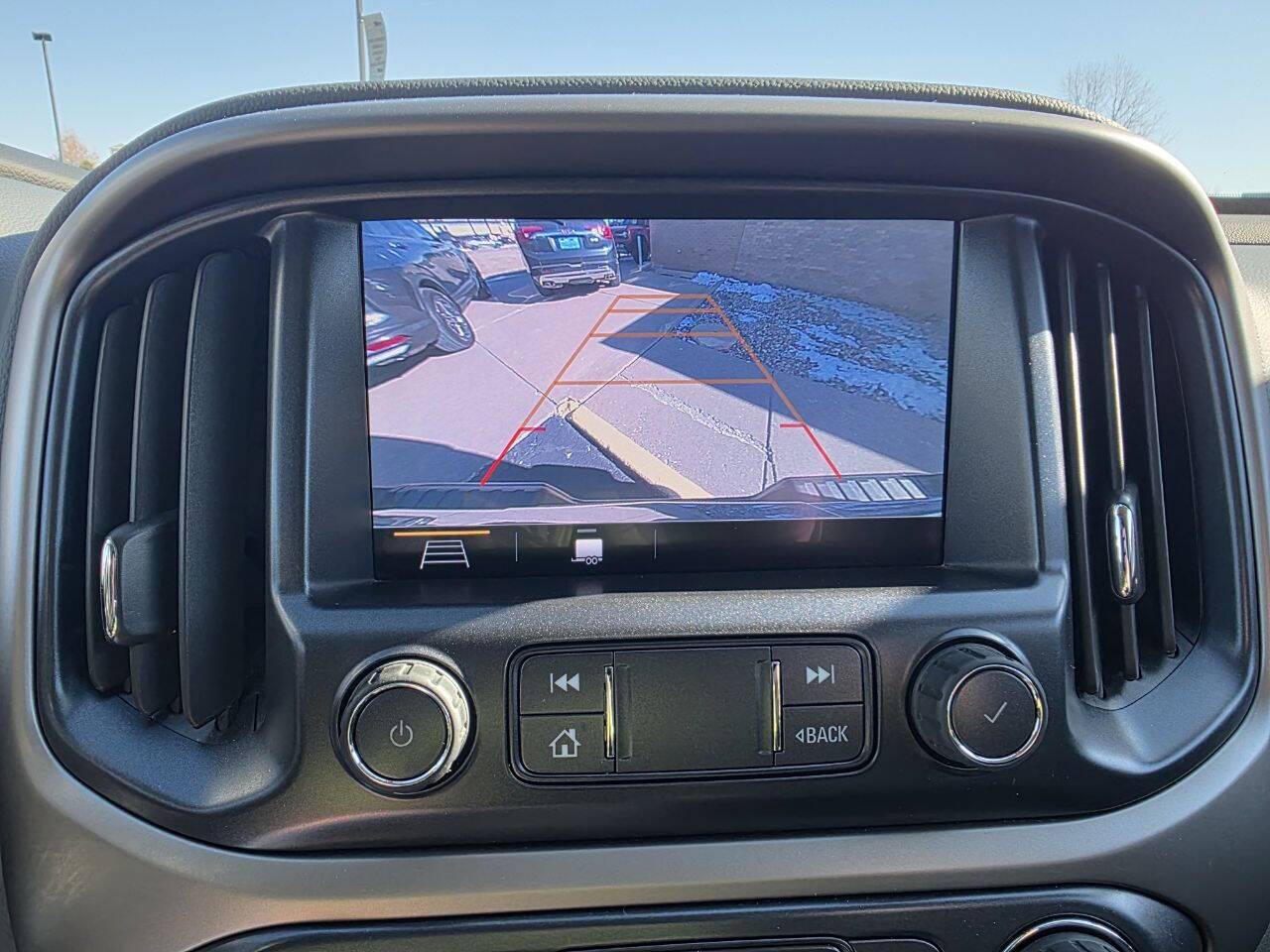 2019 Chevrolet Colorado Z71 4x4 4dr Crew Cab 5 ft. SB Eldridge IA