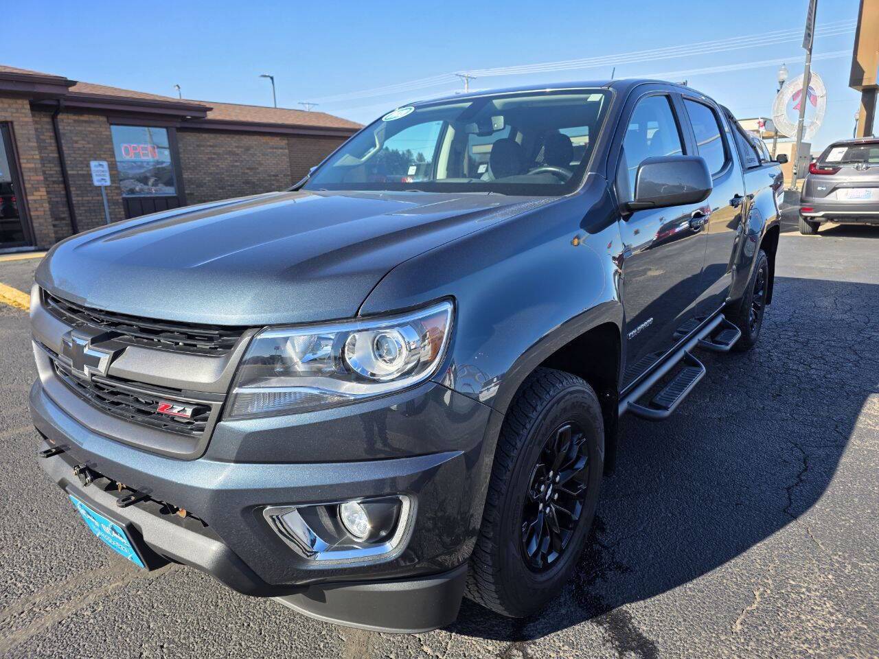 2019 Chevrolet Colorado Z71 4x4 4dr Crew Cab 5 ft. SB Eldridge IA