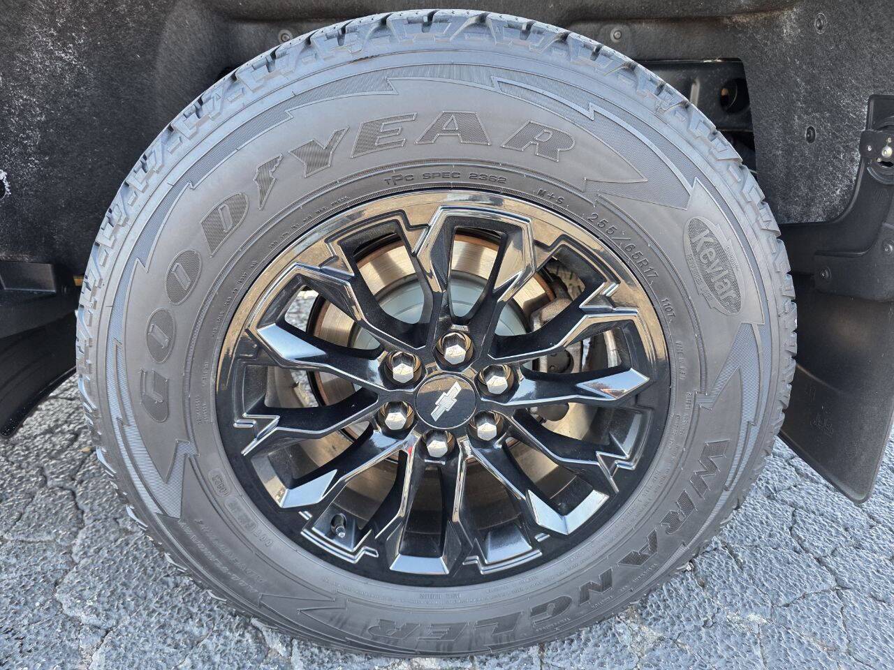 2019 Chevrolet Colorado Z71 4x4 4dr Crew Cab 5 ft. SB Eldridge IA