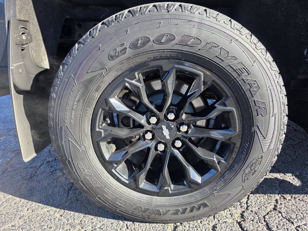 2019 Chevrolet Colorado Z71 4x4 4dr Crew Cab 5 ft. SB Eldridge IA