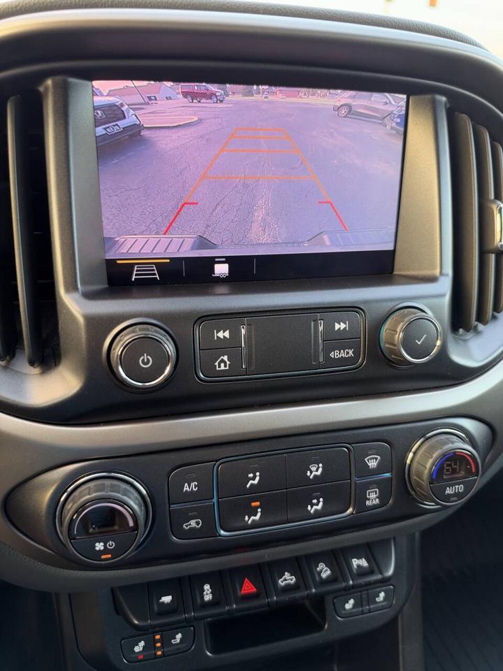 2019 Chevrolet Colorado Z71 4x4 4dr Crew Cab 5 ft. SB Eldridge IA