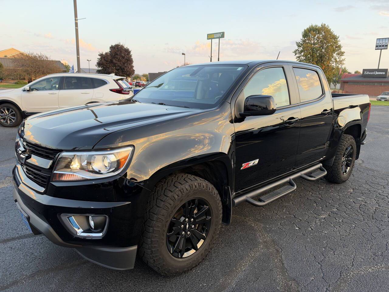 2019 Chevrolet Colorado Z71 4x4 4dr Crew Cab 5 ft. SB Eldridge IA