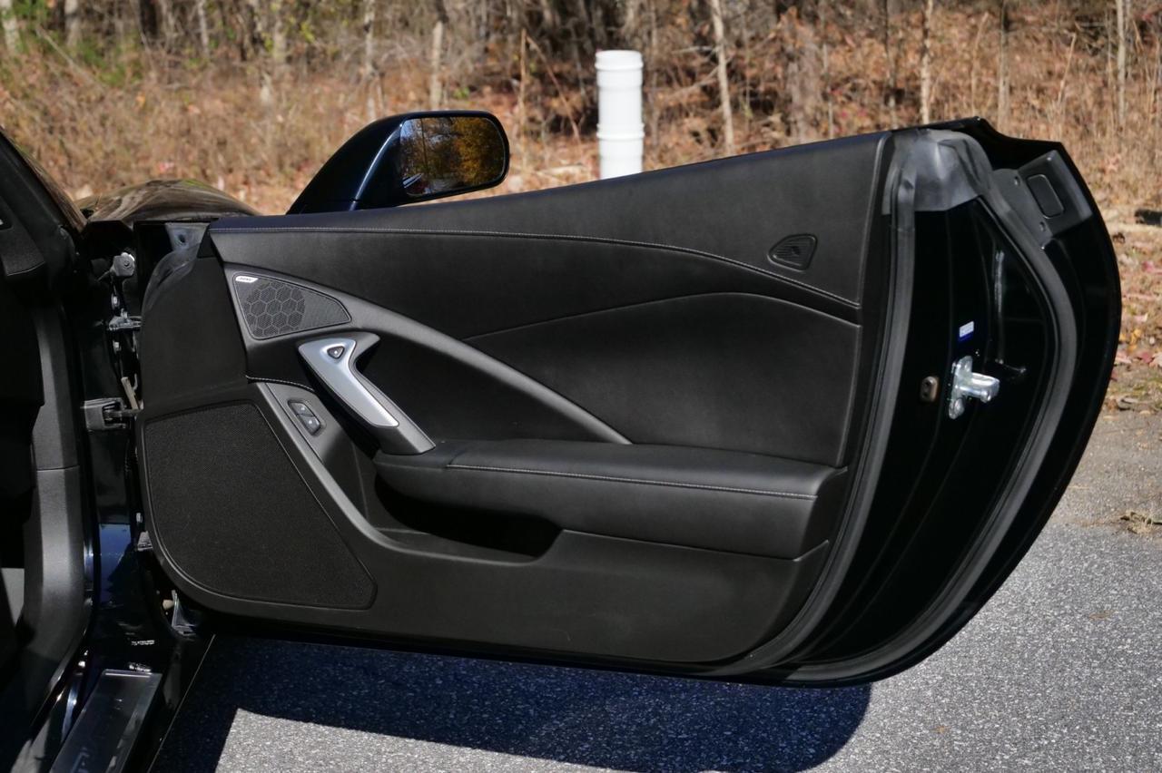 2019 Chevrolet Corvette Convertible 1LT / 6.2L V8 / Adrenaline Red Interior! Lincolnton NC