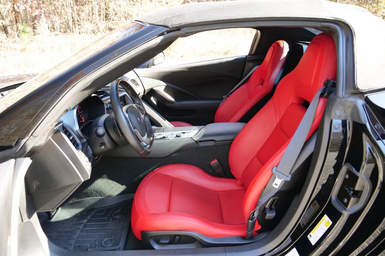2019 Chevrolet Corvette Convertible 1LT / 6.2L V8 / Adrenaline Red Interior! Lincolnton NC
