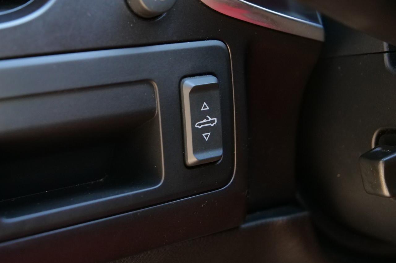 2019 Chevrolet Corvette Convertible 1LT / 6.2L V8 / Adrenaline Red Interior! Lincolnton NC