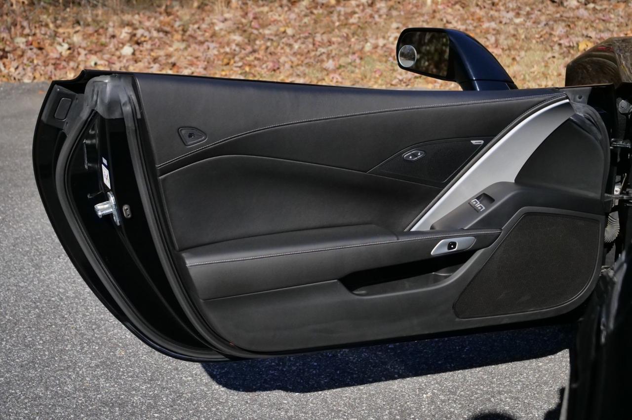 2019 Chevrolet Corvette Convertible 1LT / 6.2L V8 / Adrenaline Red Interior! Lincolnton NC