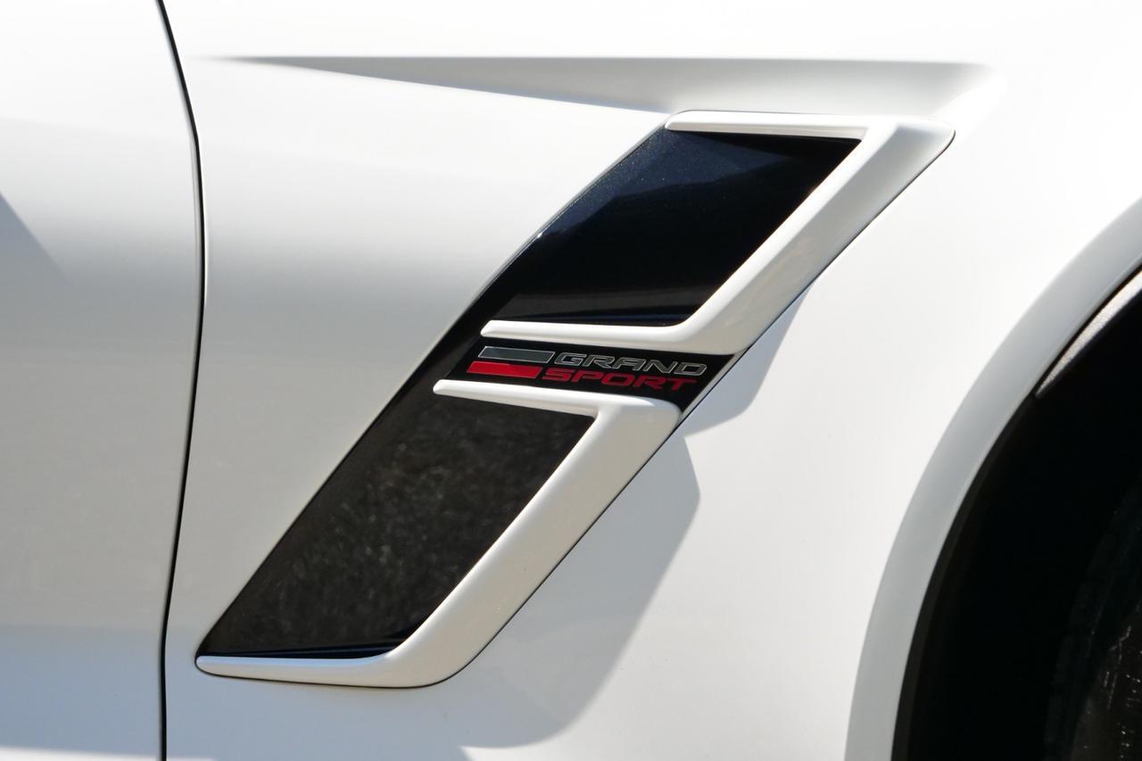 2019 Chevrolet Corvette Grand Sport Convertible 2LT / Two Tone Seats / 6.2L V8 High Point NC