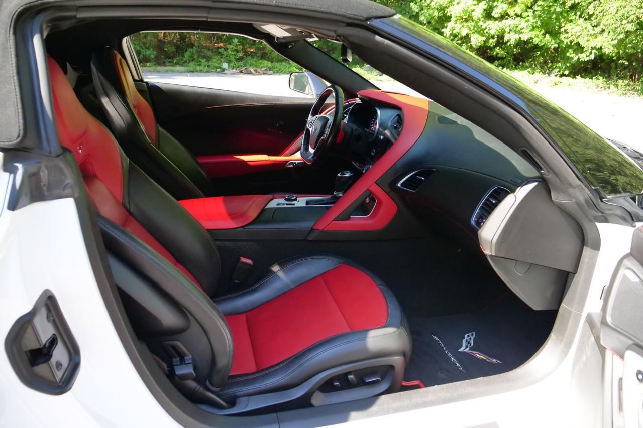 2019 Chevrolet Corvette Grand Sport Convertible 2LT / Two Tone Seats / 6.2L V8 High Point NC