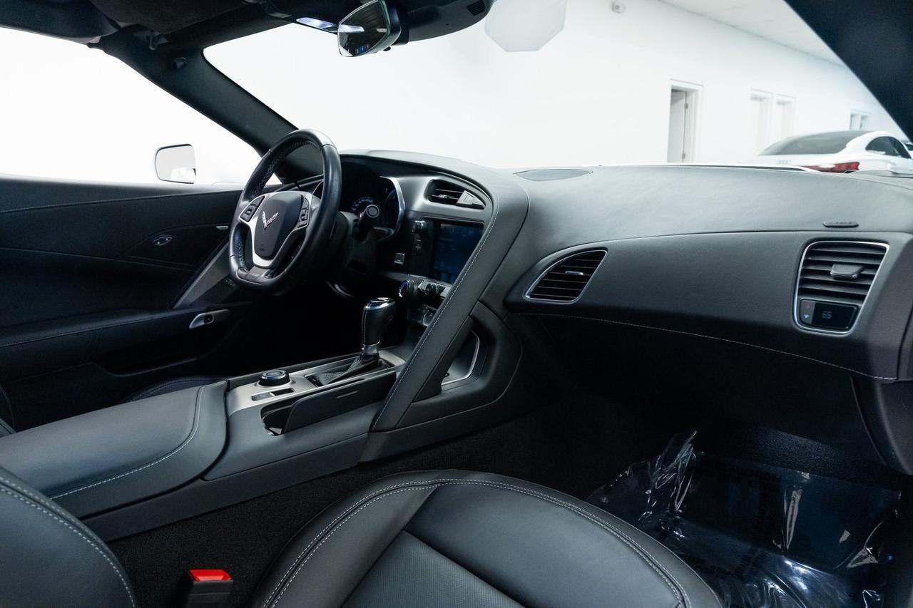 2019 Chevrolet Corvette Z06 1LZ Transparent Roof Prior CPO Portland OR