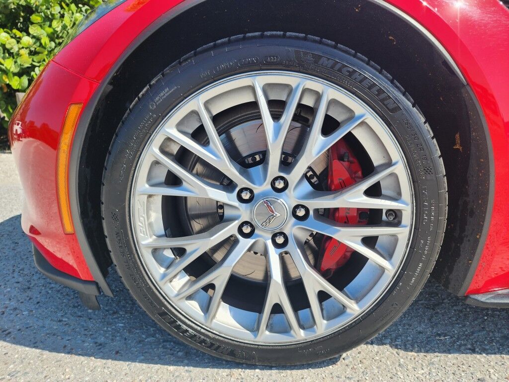 2019 Chevrolet Corvette Z06 1LZ~AFTERMARKET HEADERS~SOUNDS AMAZING~ONLINE FINANCE AND SHIPPING AVAILABLE!!! Sarasota FL