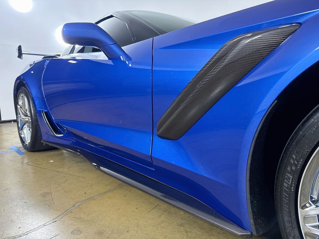 2019 Chevrolet Corvette 3ZR - Photo 33