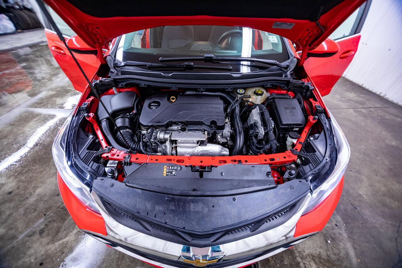 2019 Chevrolet Cruze LT Hatchback PSeat BCam Red Deer AB