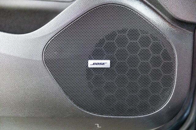 2019 Chevrolet Cruze LT Hatchback Roof BCam Red Deer AB