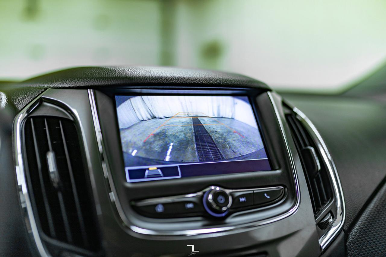 2019 Chevrolet Cruze LT Hatchback Roof BCam Red Deer AB