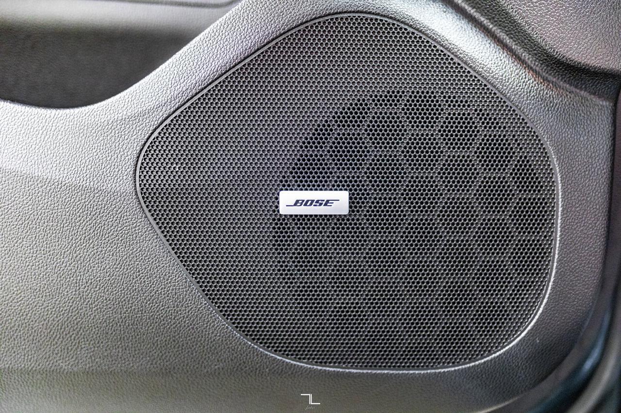 2019 Chevrolet Cruze LT Hatchback Roof BCam Red Deer AB