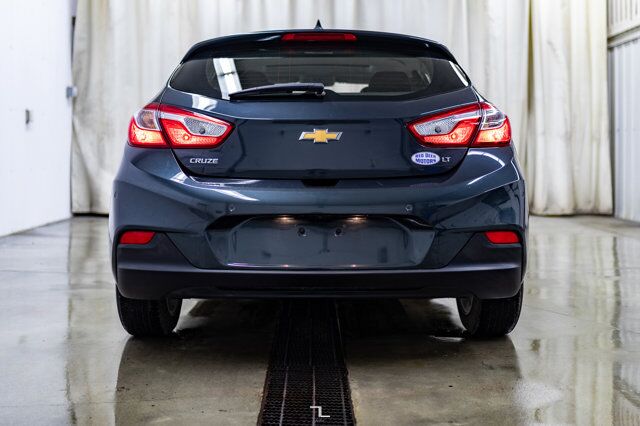2019 Chevrolet Cruze LT Hatchback Roof BCam Red Deer AB