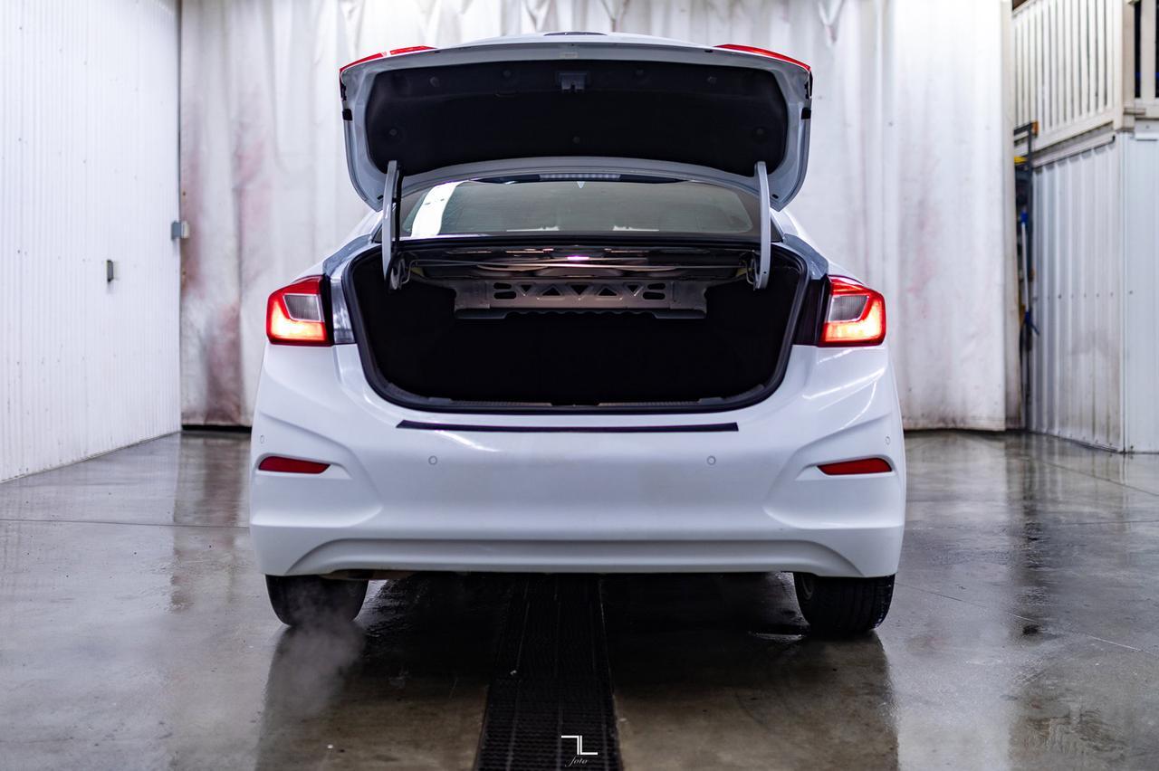 2019 Chevrolet Cruze LT PSeat BCam Red Deer AB