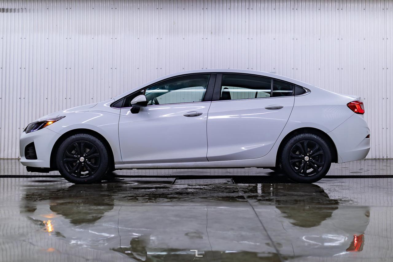 2019 Chevrolet Cruze LT PSeat BCam Red Deer AB