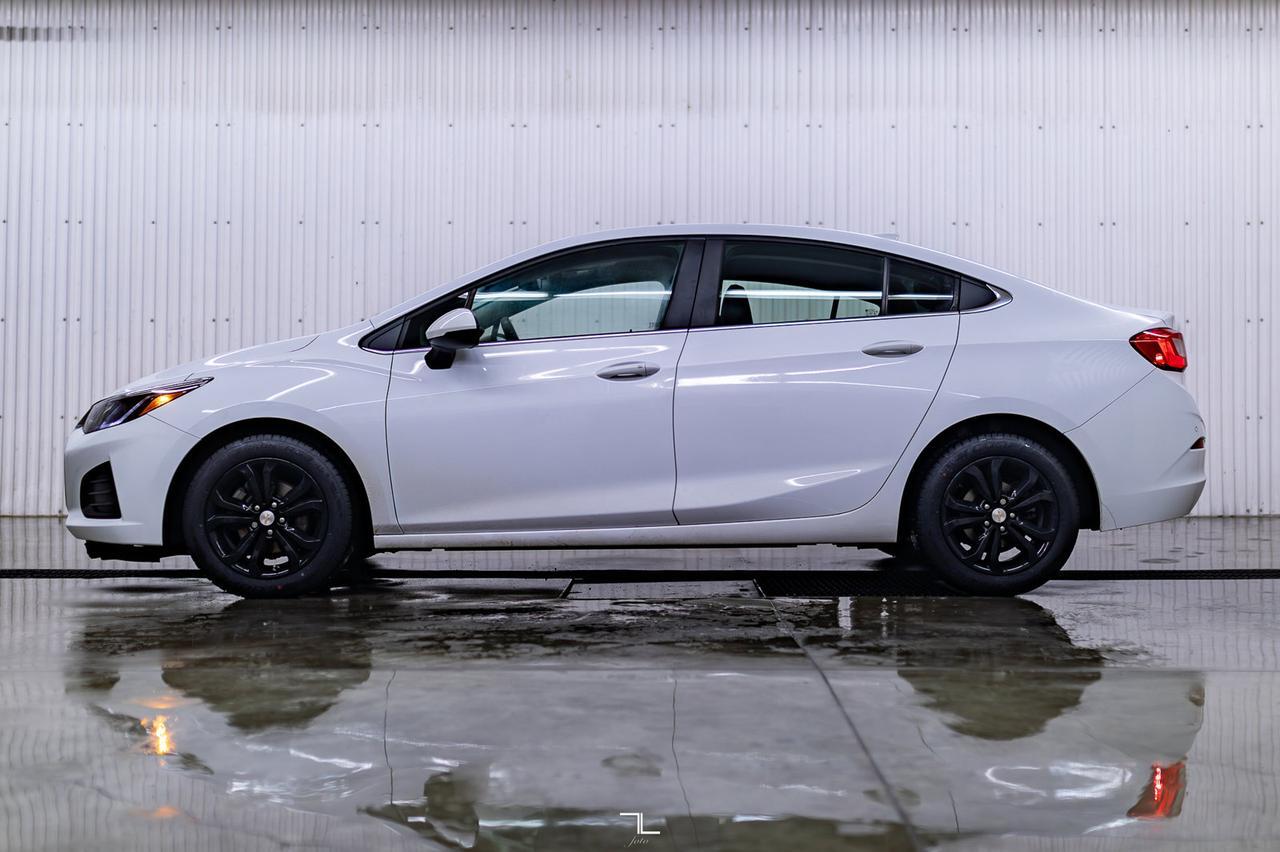 2019 Chevrolet Cruze LT PSeat BCam Red Deer AB