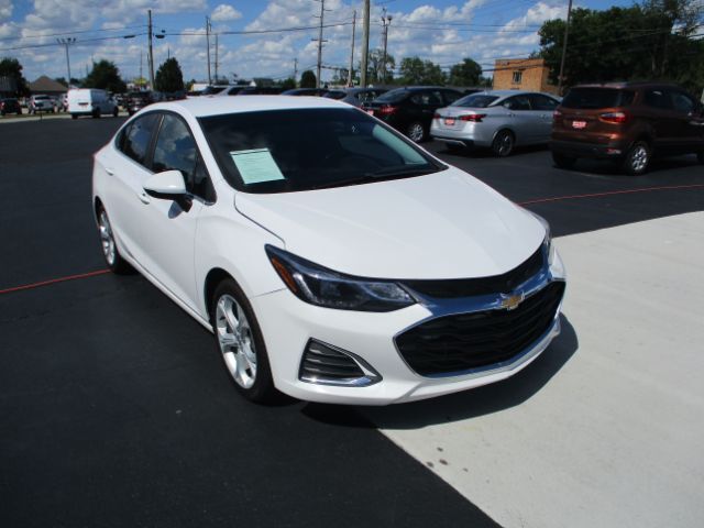 2019 Chevrolet Cruze Premier