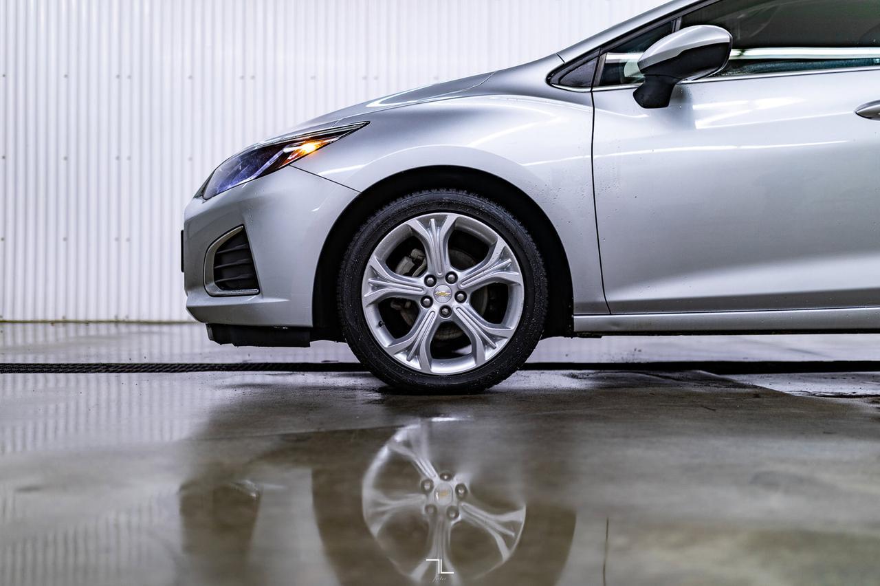 2019 Chevrolet Cruze Premier Leather BCam Red Deer AB