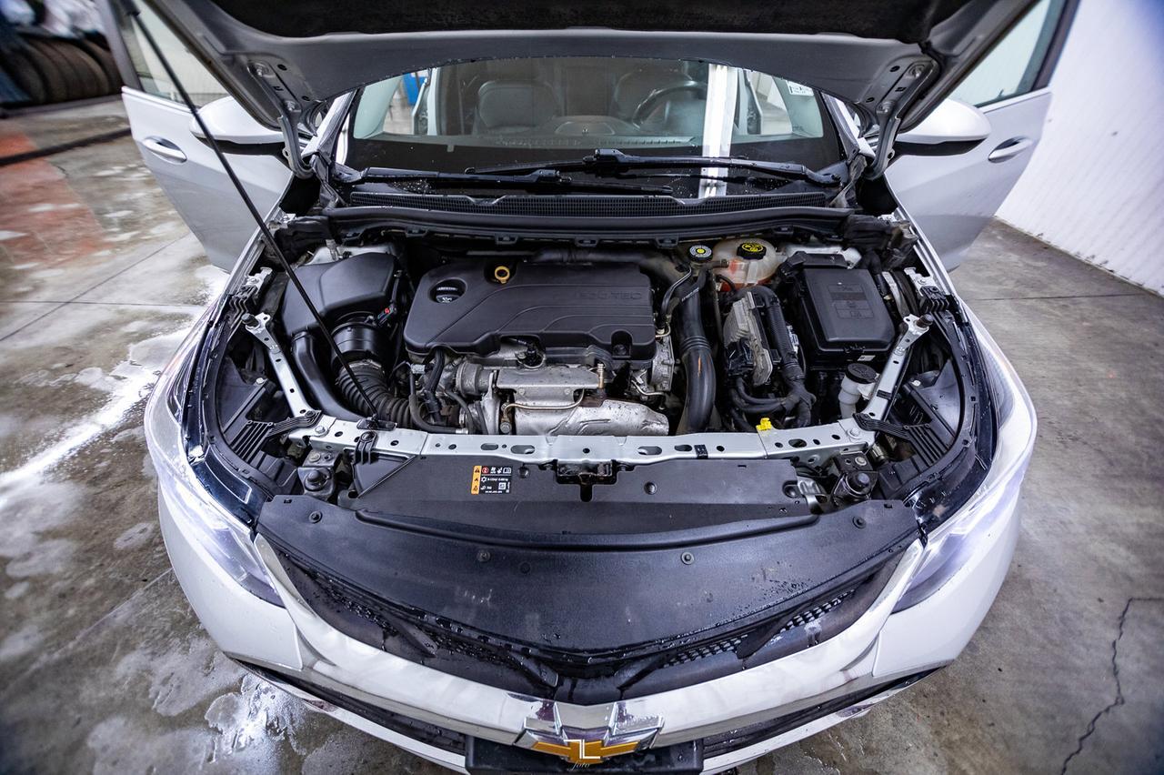 2019 Chevrolet Cruze Premier Leather BCam Red Deer AB