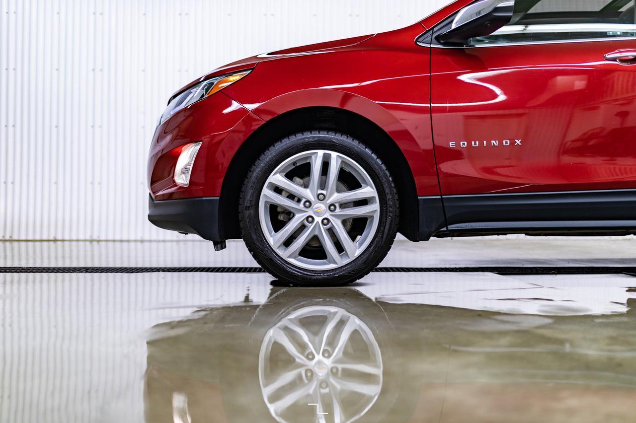 2019 Chevrolet Equinox AWD Premier Leather Roof Nav BCam Red Deer AB