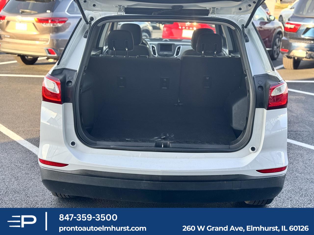2019 Chevrolet Equinox LS photo 3